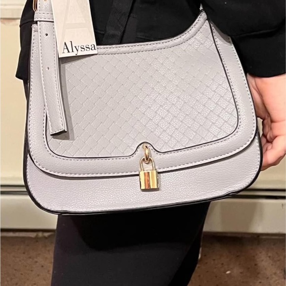 Grey bag - Picture 2 of 3